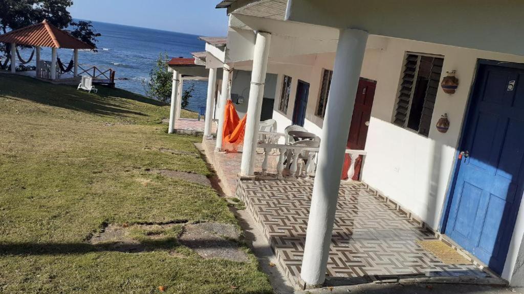 Hostal Denisse Tours Santa Catalina Ngoại thất bức ảnh